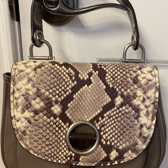 Women handbag - Picture 2 of 4